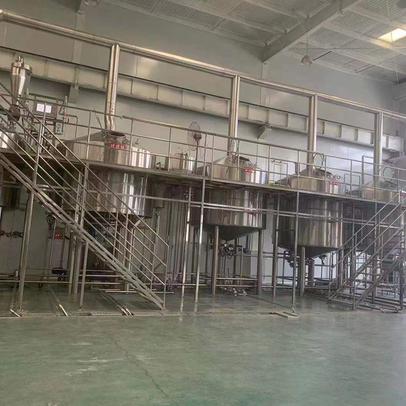 商城精酿啤酒设备厂—平面布置、设备设计、制造、调试、培训等一条龙服务_COPY